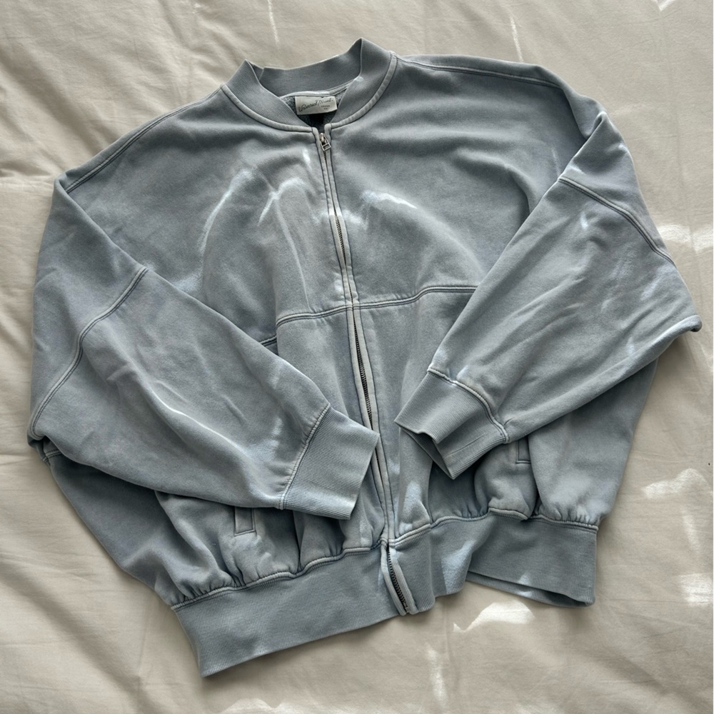Universal Threads Baby Blue Washed Sweater XL